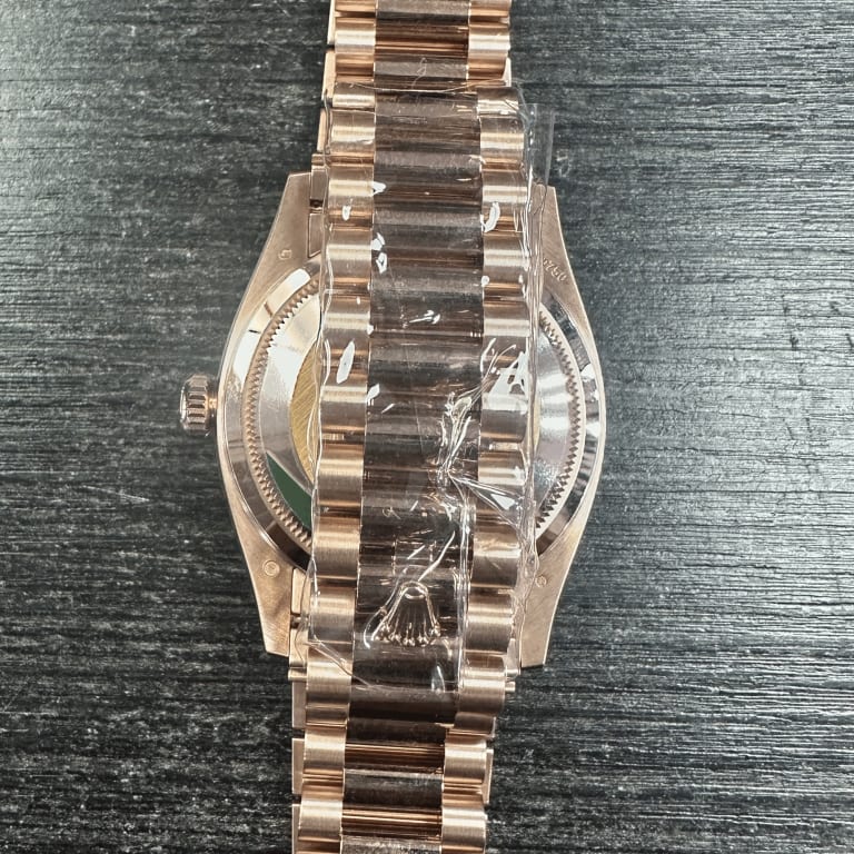 Day-Date Rose Gold Diamond Blue Dial 36mm Product Image 5