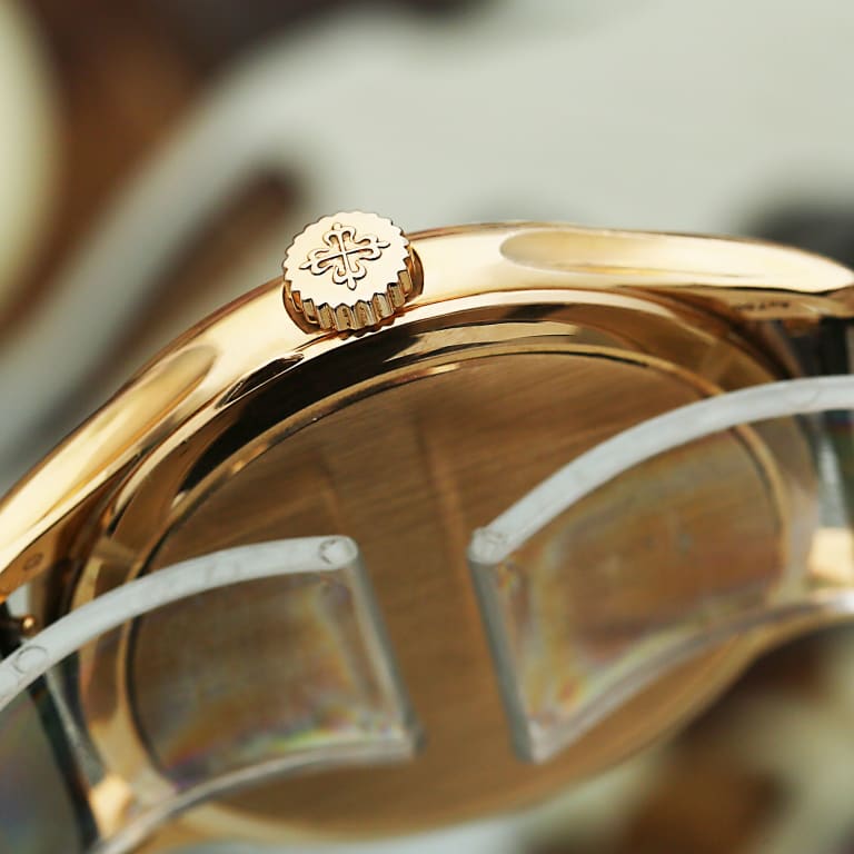 Calatrava Rose Gold Ivory Dial 39mm Product Image 6