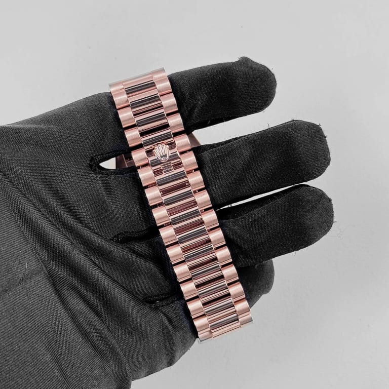 Day-Date Rose Gold Brown Dial 40mm Product Image 9