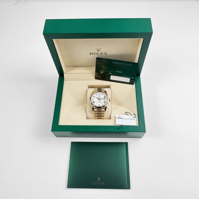 Day-Date Yellow Gold White Dial 40mm Product Image 10