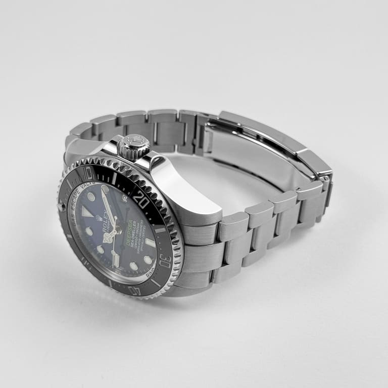 Sea-Dweller Deepsea D-Blue Steel Blue Dial 44mm Product Image 2
