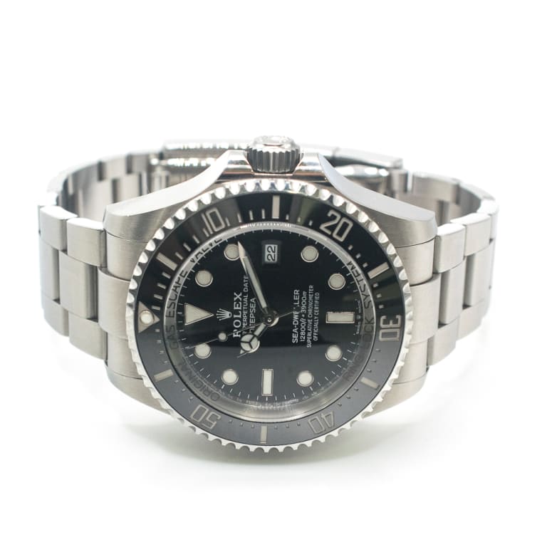 Sea-Dweller Steel Black Dial 44mm Product Image 2