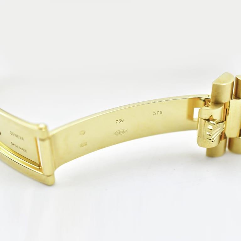 Day-Date Yellow Gold Silver Dial 40mm Product Image 7