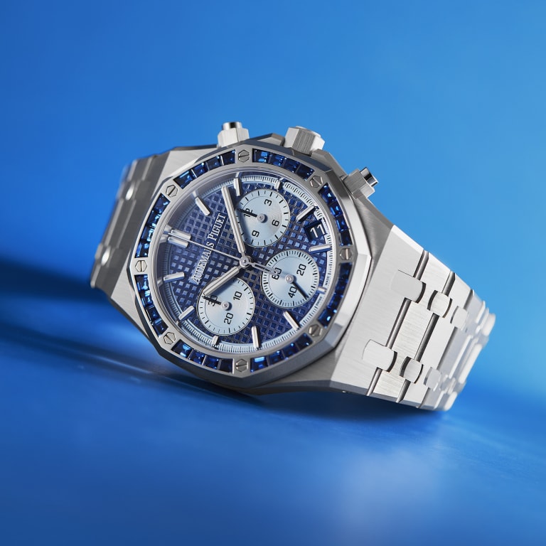 Royal Oak Chronograph White Gold Sapphire Blue Dial 41mm Product Image 6