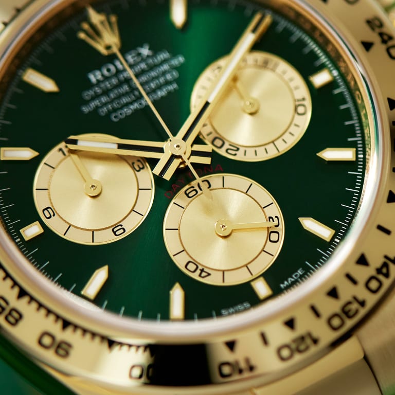 Daytona Yellow Gold Green Dial 40mm Product Image 9