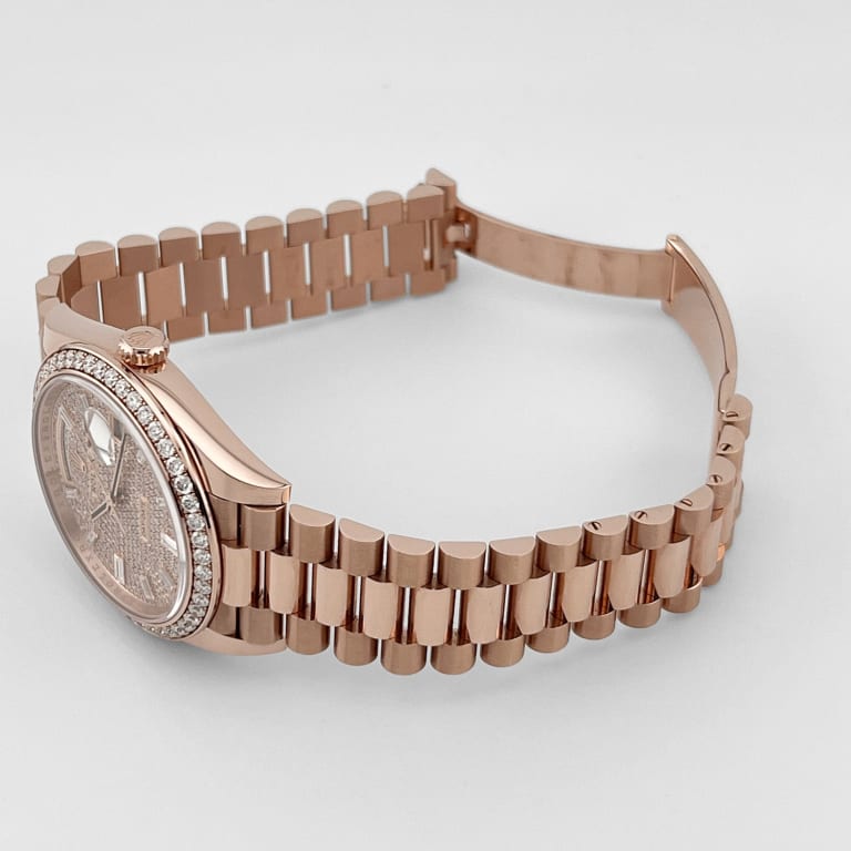 Day-Date Rose Gold Diamond Pave Dial 40mm Product Image 7