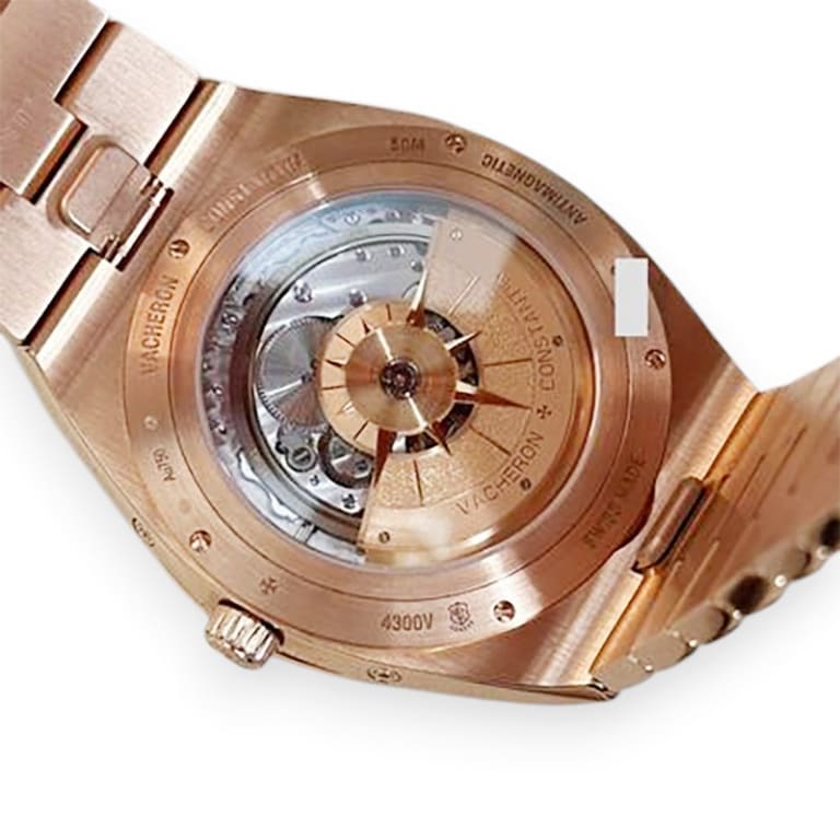 Overseas Perpetual Calendar Ultra-Thin Rose Gold Blue Dial 41mm Product Image 3