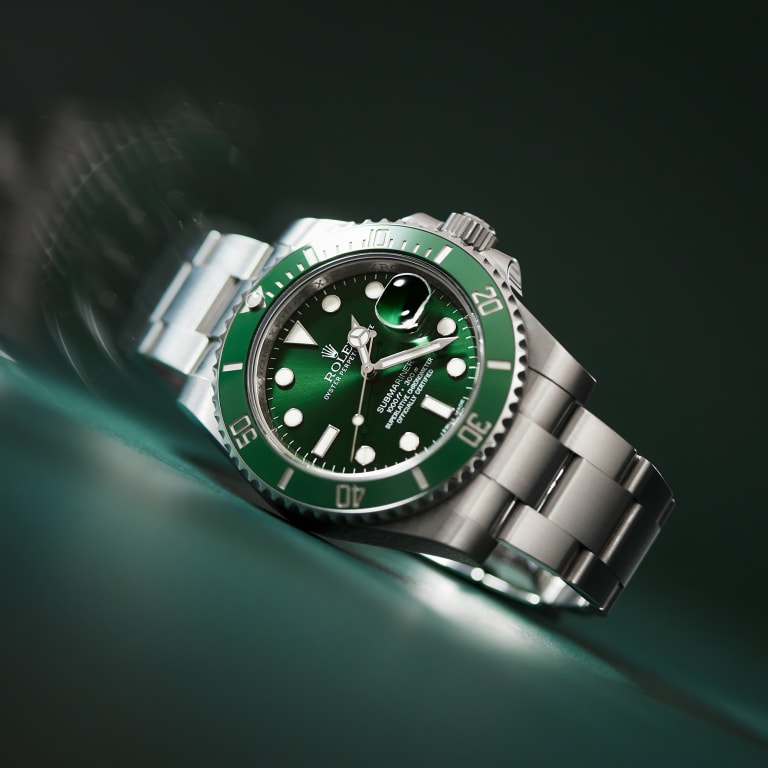 Submariner Date Steel Green Dial "Hulk" 40mm Product Image 11