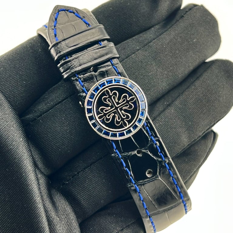 Perpetual Calendar Platinum Gem-Set Blue Dial 41mm Product Image 9