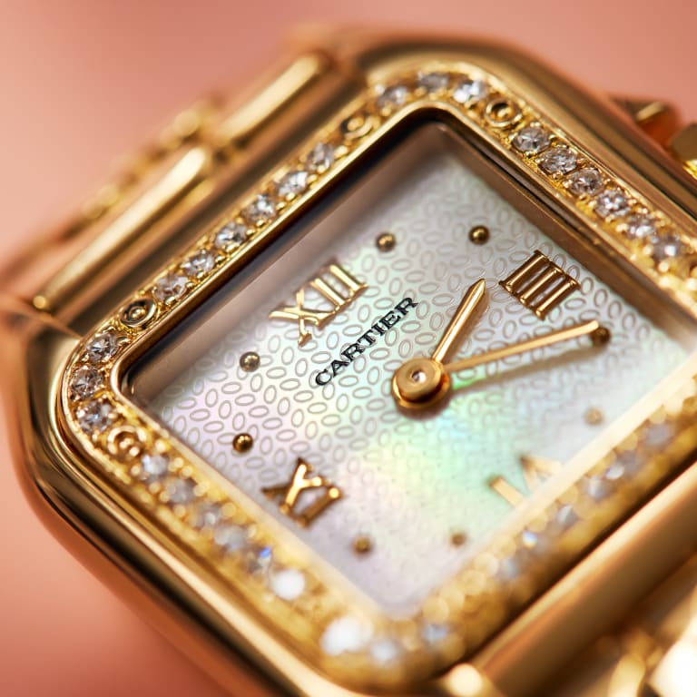 Panthère de Cartier Yellow Gold Diamond White Dial 23mm Product Image 13