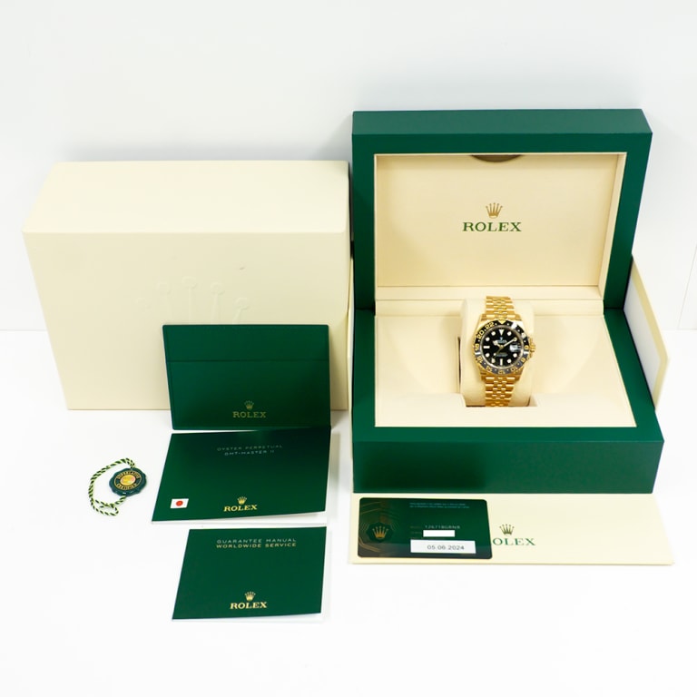 GMT-Master II Yellow Gold Jubilee Black Dial 40mm Product Image 10
