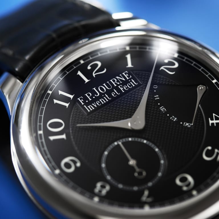 Chronomètre Souverain "Black Label" Platinum Black Dial 40mm Product Image 12
