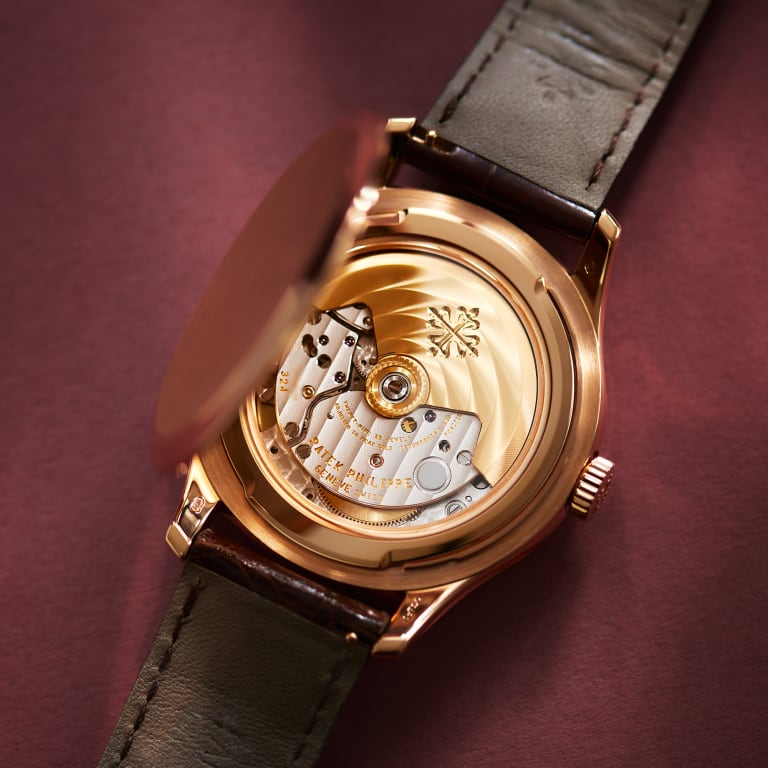 Calatrava Rose Gold Ivory Dial 39mm Product Image 11