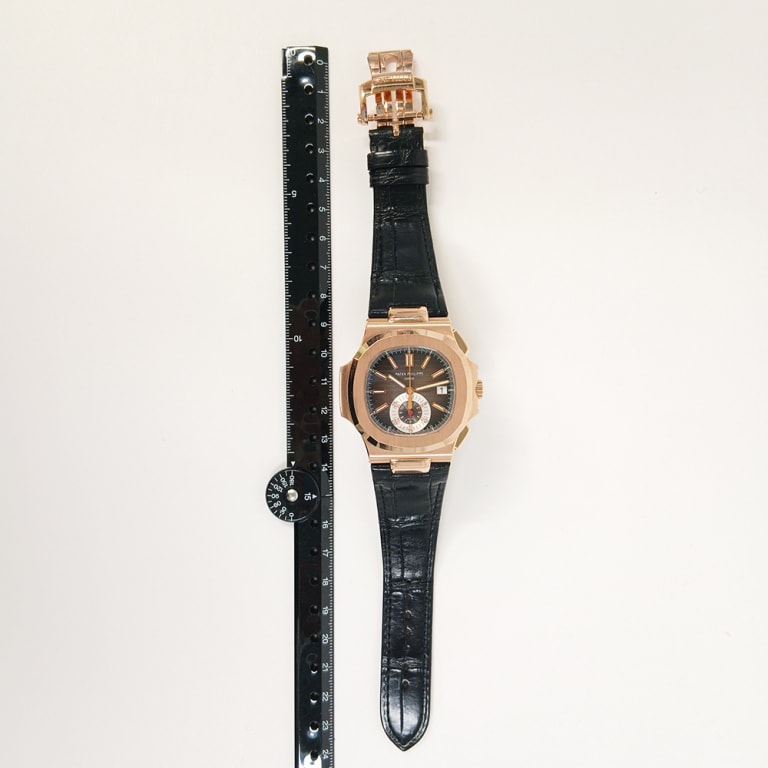 Nautilus Rose Gold Brown Dial 40mm Product Image 9