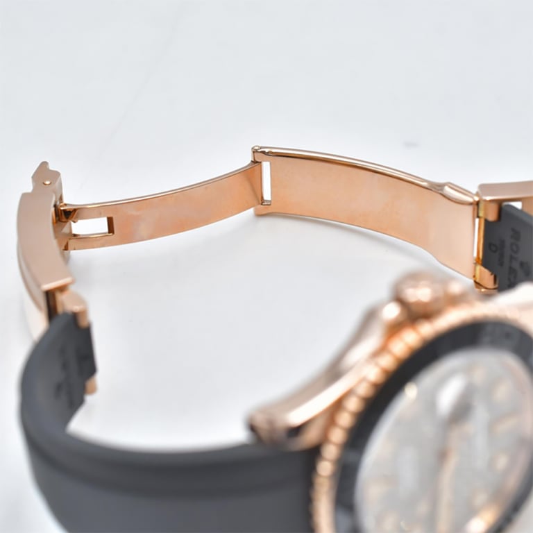 Yacht-Master Rose Gold Oysterflex Pave Dial 40mm Product Image 5