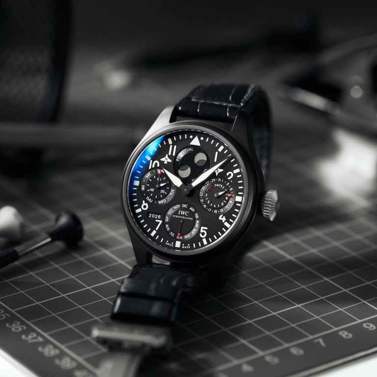Big Pilot's Perpetual Calendar Top Gun Ceramic Black Dial 48mm Product Image 10