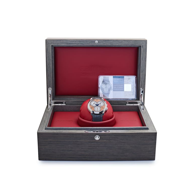 Centigraphe Souverain Platinum Salmon Dial 40mm Product Image 10