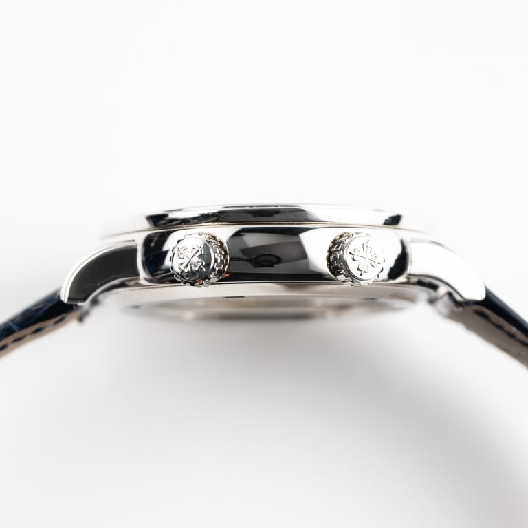 Celestial Platinum Diamond Blue Dial 44mm Product Image 4