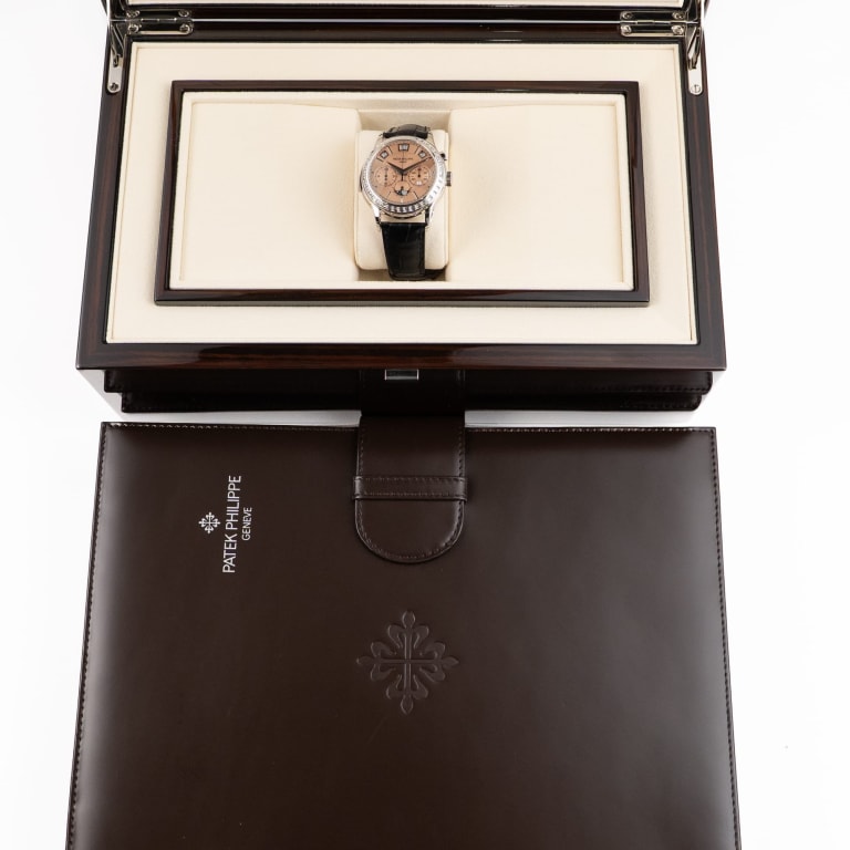 Minute Repeater Perpetual Calendar Chronograph Platinum Diamond Salmon Dial 42mm Product Image 10