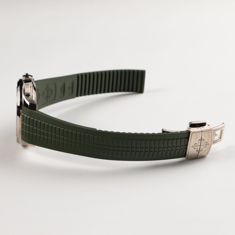 Aquanaut Chronograph White Gold Green Dial 42mm Product Image 7