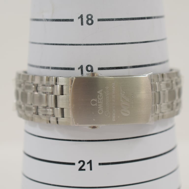 Seamaster Diver 300M "Commander's Watch" Steel White Dial 41mm Product Image 6