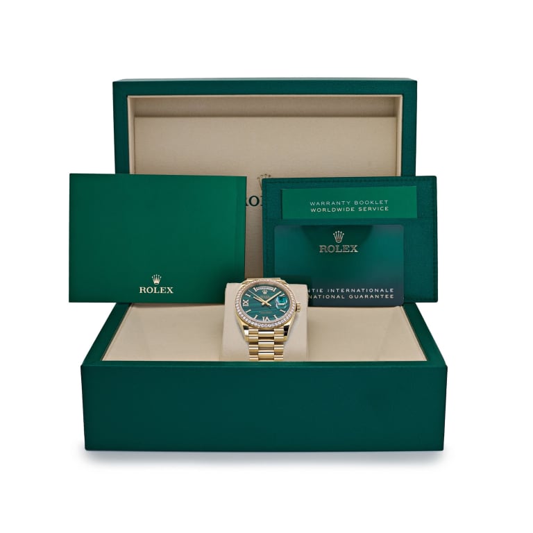 Day-Date Yellow Gold DIamond Green Malachite Dial 36mm Product Image 10