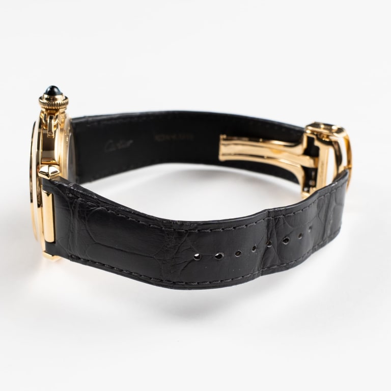 Pahsa de Cartier Yellow Gold Silver Dial 41mm Product Image 6