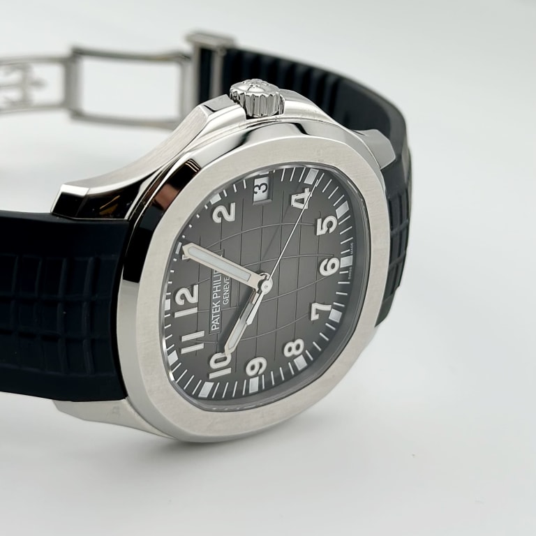 Aquanaut Steel Black Dial 40mm Product Image 3