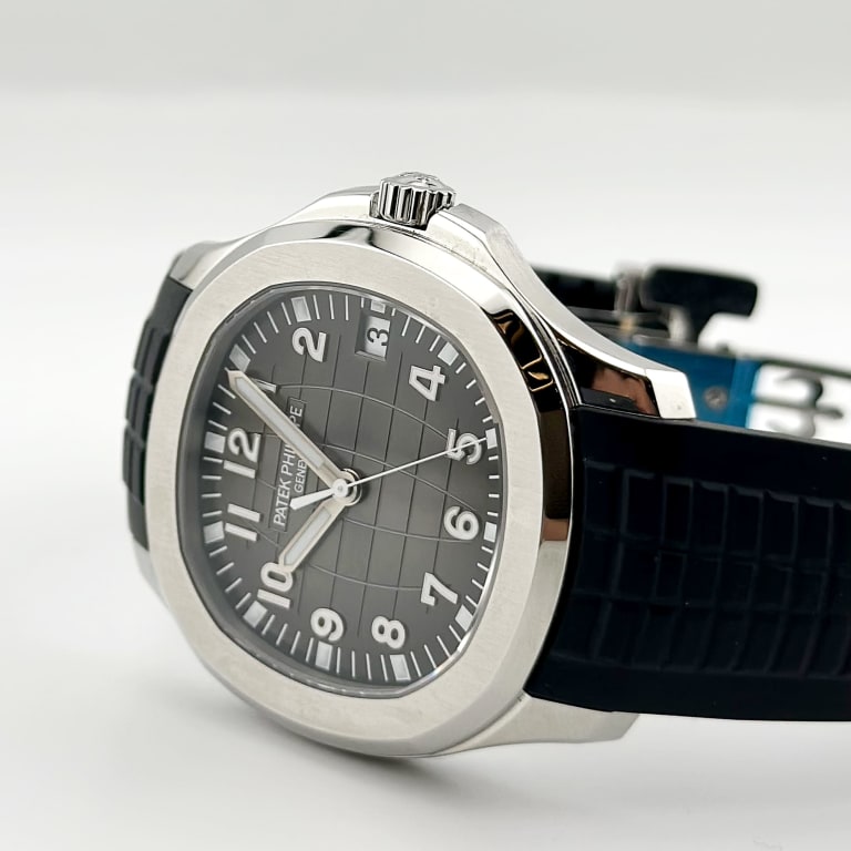 Aquanaut Steel Black Dial 40mm Product Image 2