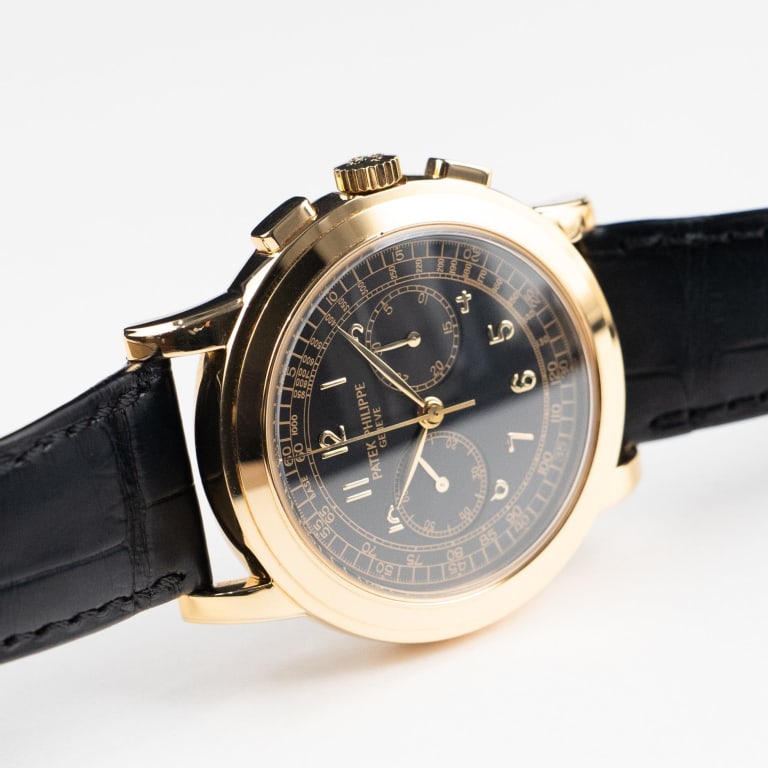 Chronograph Yellow Gold Black Dial 42mm Product Image 3