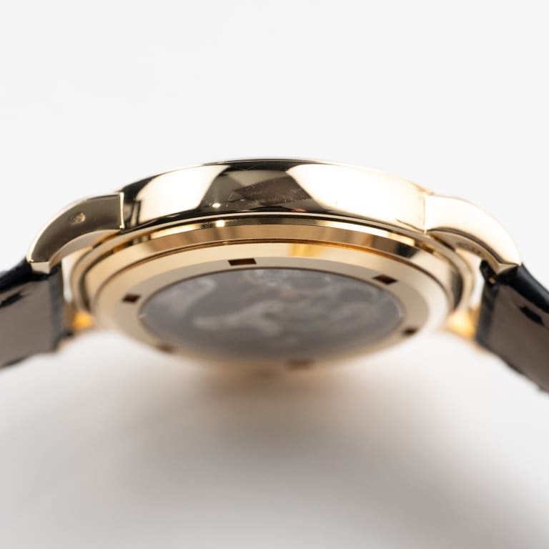 Chronograph Yellow Gold Black Dial 42mm Product Image 5