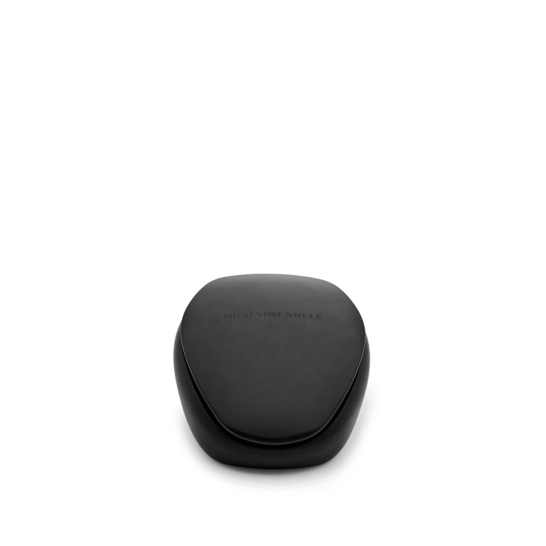 RM016 Extra Flat WG Diamond Product Image 12
