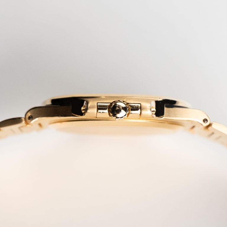 Nautilus Yellow Gold Champagne Dial 40mm Product Image 4