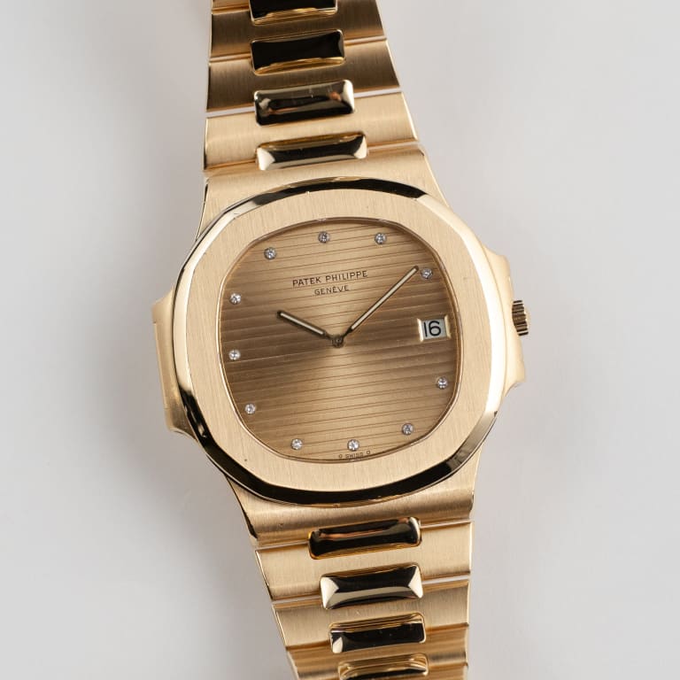 Nautilus Yellow Gold Champagne Dial 40mm Product Image 1