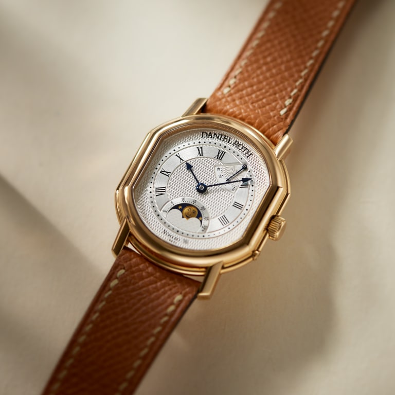 Moonphase Power Reserve Yellow Gold Silver Dial 33mm Product Image 10