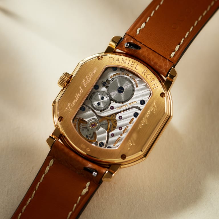 Moonphase Power Reserve Yellow Gold Silver Dial 33mm Product Image 13