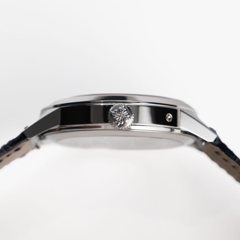 In-Line Perpetual Calendar Platinum Blue Dial 41mm Product Image 5