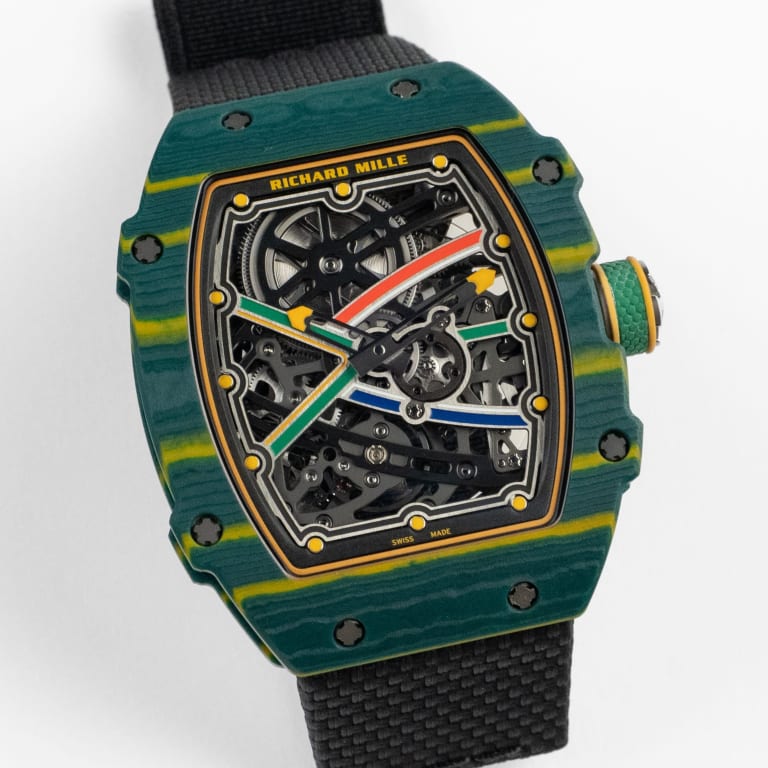 RM67-02 Wayde Van Niekerk Product Image 1