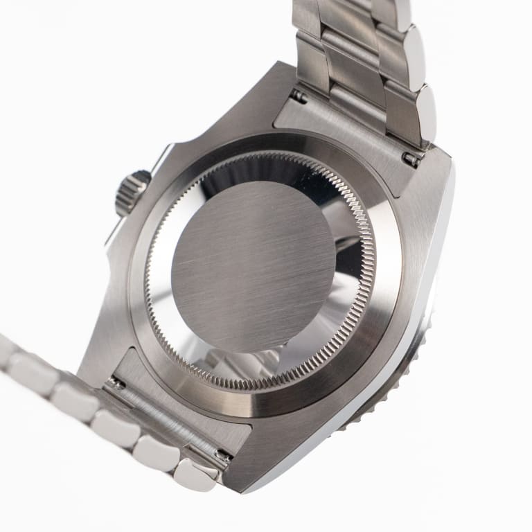 Submariner Date Steel Green Dial "Hulk" 40mm Product Image 9