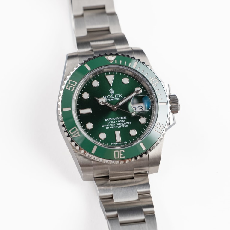 Submariner Date Steel Green Dial "Hulk" 40mm Product Image 1