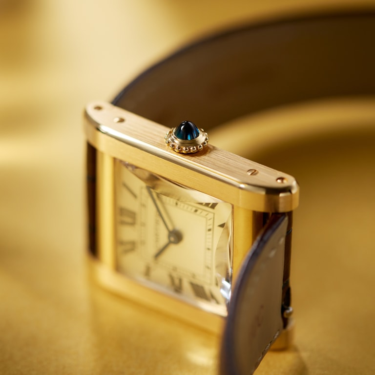 Tank Normale Yellow Gold White Dial 32mm Product Image 12