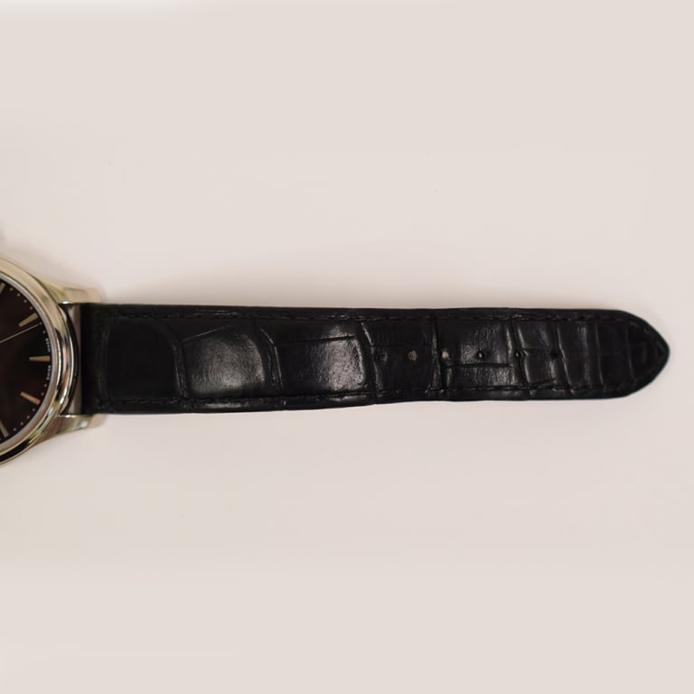Calatrava White Gold Black Dial 39mm Product Image 3