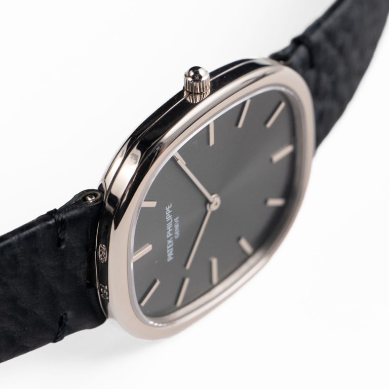 Golden Ellipse White Gold Grey Dial 31mm Product Image 3