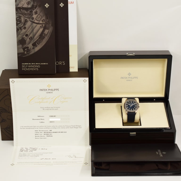Aquanaut White Gold Blue Dial 42mm Product Image 9