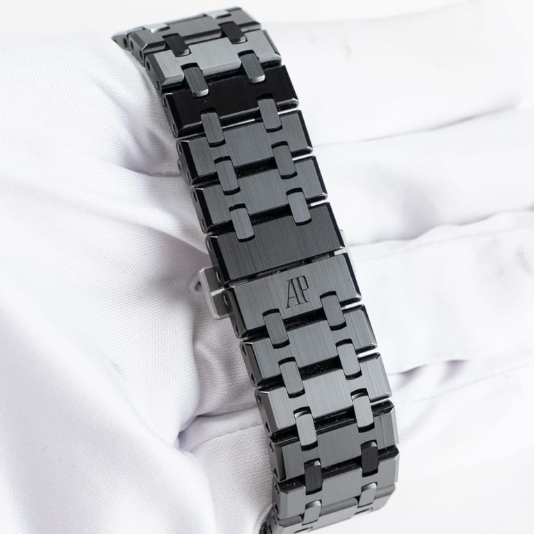 Royal Oak Perpetual Calendar Ceramic Black Dial 41mm Product Image 9
