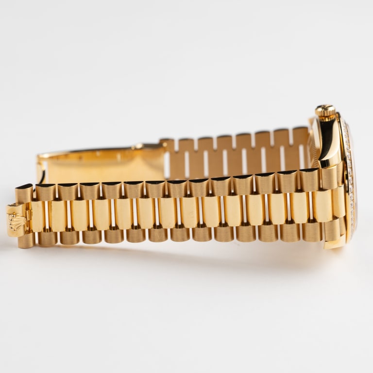 Day-Date Yellow Gold Diamond Champagne Dial 40mm Product Image 5
