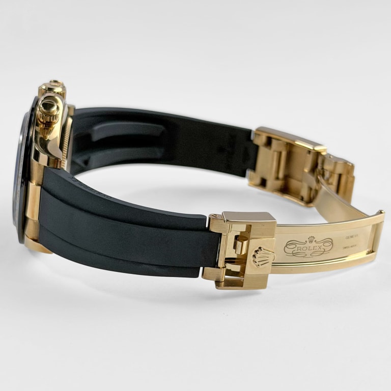 Daytona Yellow Gold Oysterflex Black Dial 40mm Product Image 6