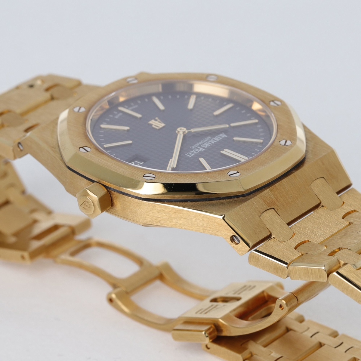 Royal Oak 39 "Jumbo" Extra-Thin Yellow Gold Blue Dial