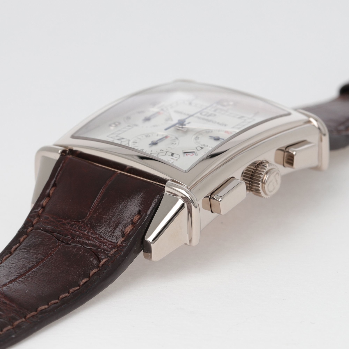 Vintage 1945 Chronograph White Gold White Dial