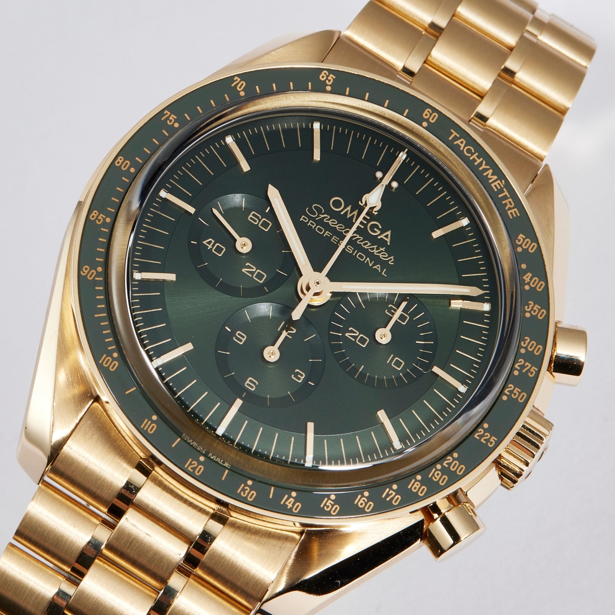 Speedmaster Moonwatch Professional 42 Yellow Gold Green Dial